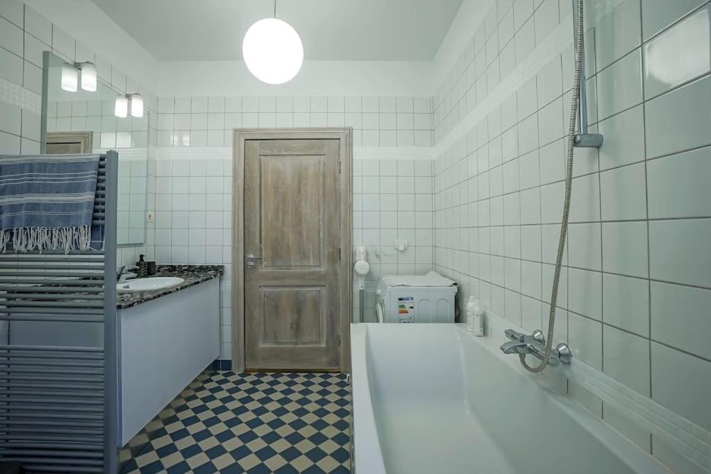 Central Apartment - Nido'S Area 布加勒斯特 外观 照片